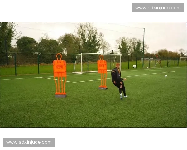射门落点分析与精准打击：提升足球射门效率的关键要素